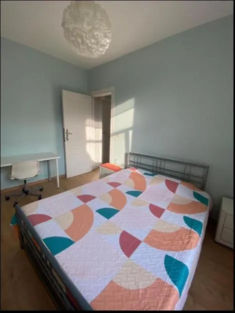 民宿 Chambre Confortable Lits Double Schaarbeek Premier Etage 布鲁塞尔